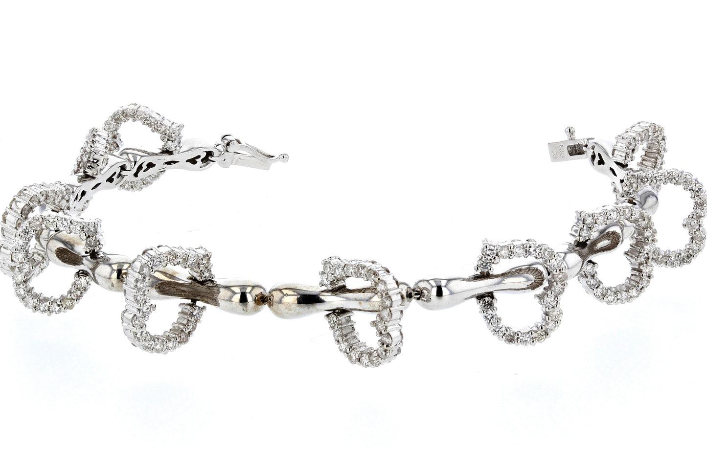 18kt White Gold Diamond Heart Bracelet