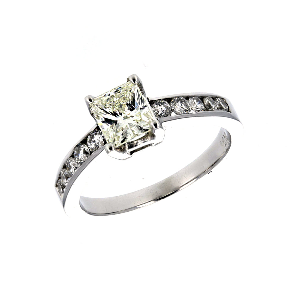 14KT White Gold Diamond Engagement Ring