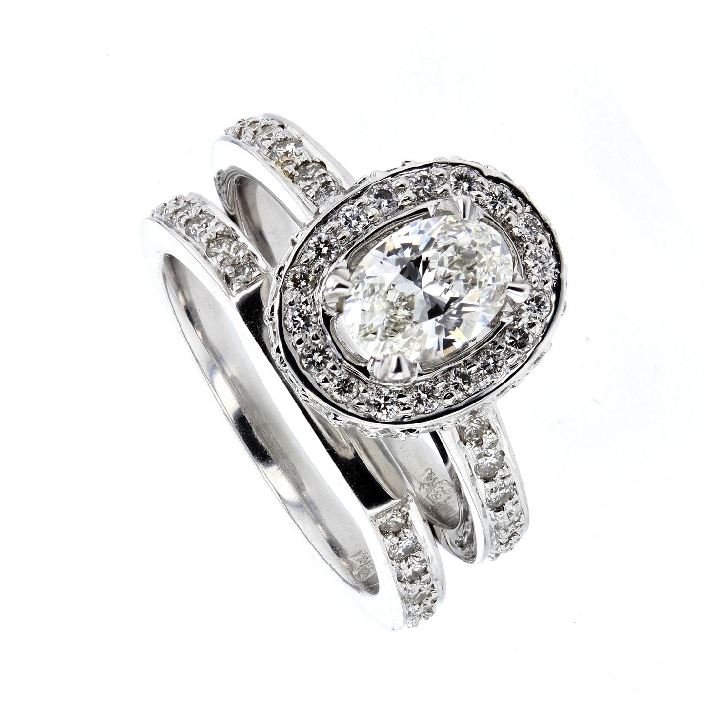 18KT White Gold Diamond Engagement Ring Set